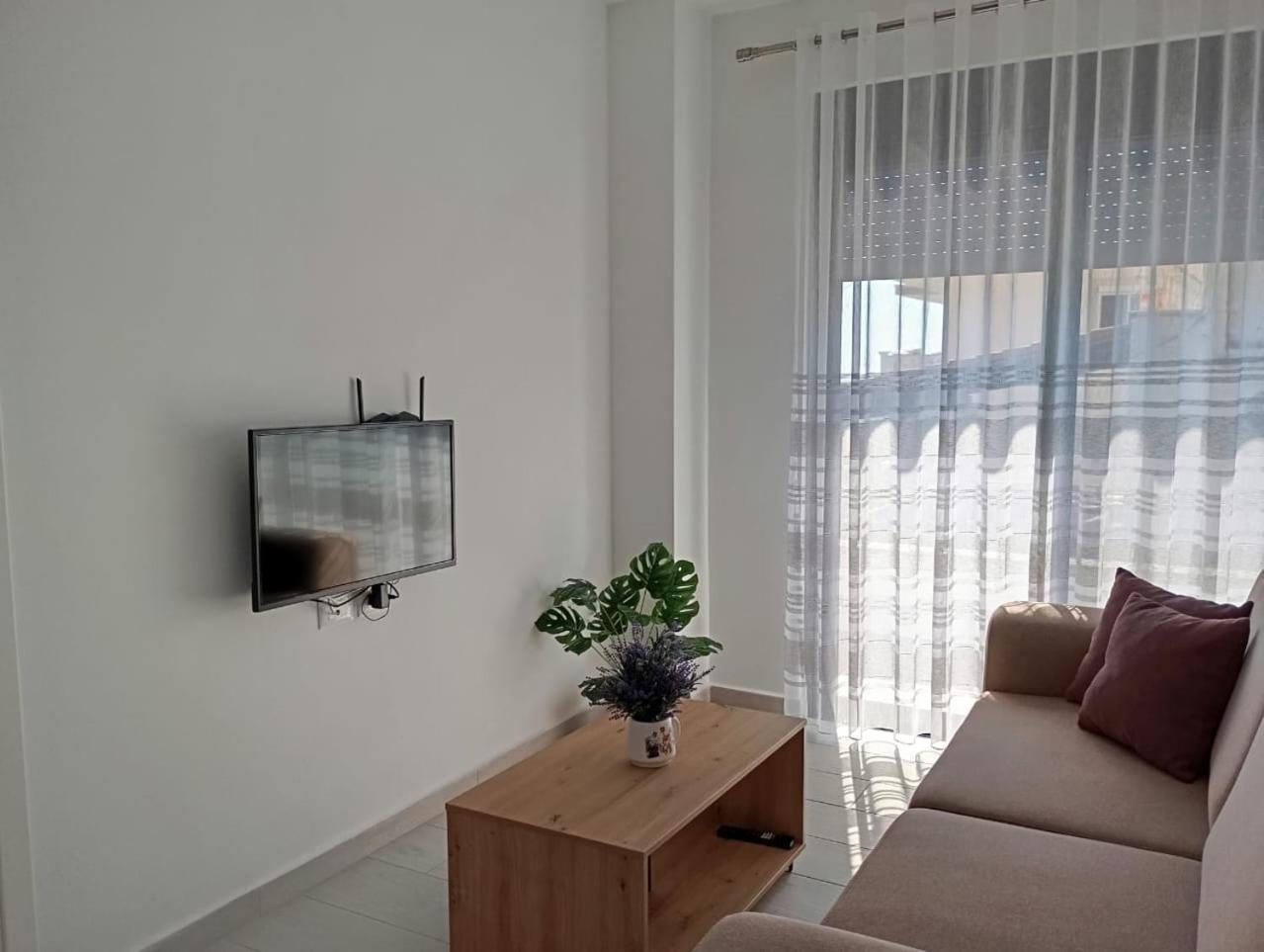 Duka Apartments Sarandë Exteriér fotografie